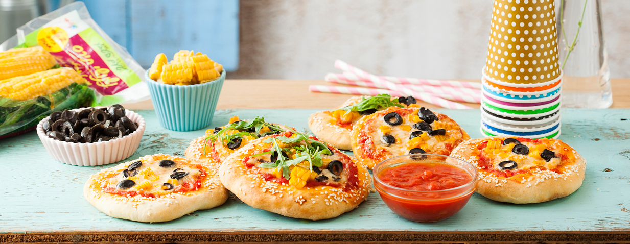 מיני פיצות מהירות ללא שמרים והתפחה