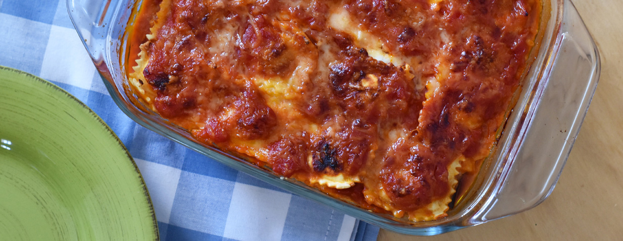 לזניה רביולי גבינה עם חצילים ורוטב עגבניות