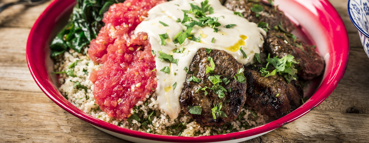 מינוט קבב על קוסקוס ותרד