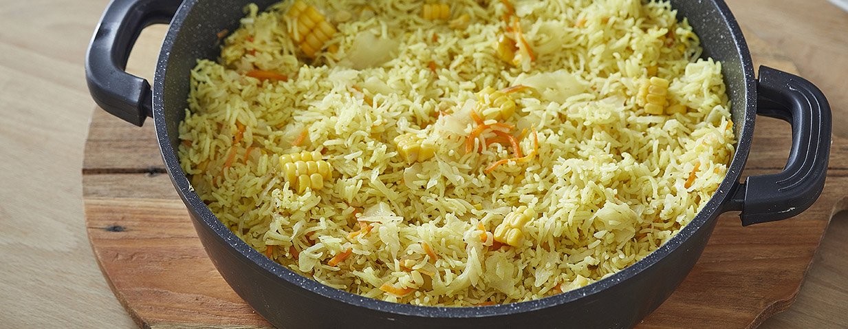 אורז עם כרוב, גזר ותירס