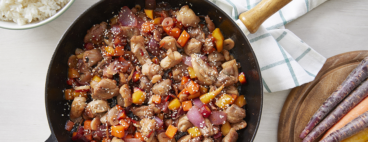 נתחי פרגית וגזרים צבעוניים ברוטב לימון ומייפל